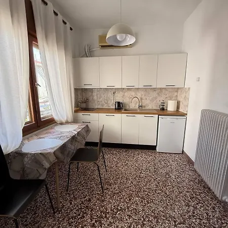 Appartement Alex Néa Fókaia